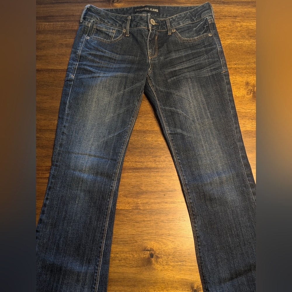 Express Stella Low Rise Bootcut Jeans - Picture 4 of 15